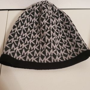 Michael Kors MK Repeat Logo Knit Beanie Hat NWOT!